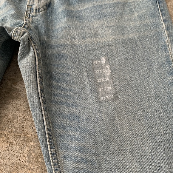 Hollister Skinny Fit Epic Flex Jeans - Picture 8 of 16